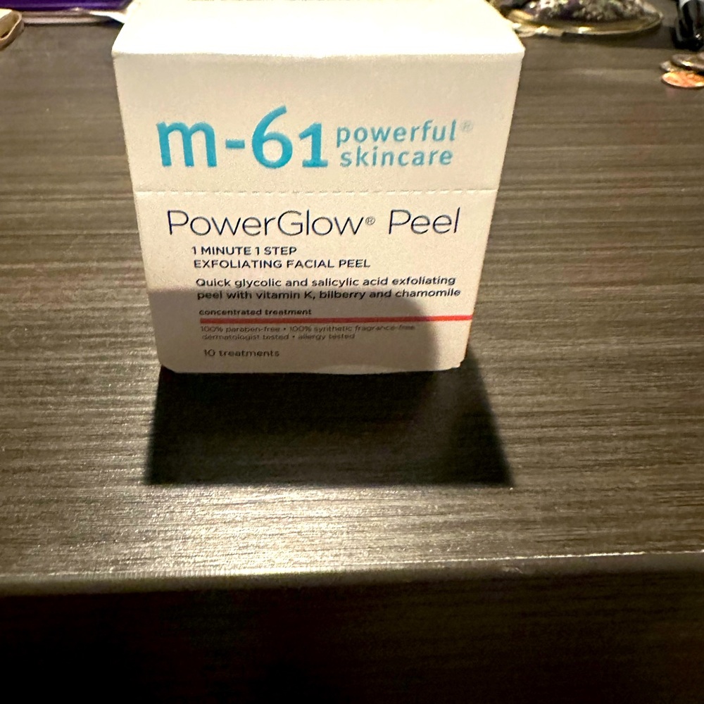 M-61 power glow peel 10 pack. Never used unopened box.